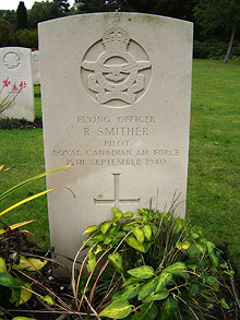 Grave of F/O Ross Smither